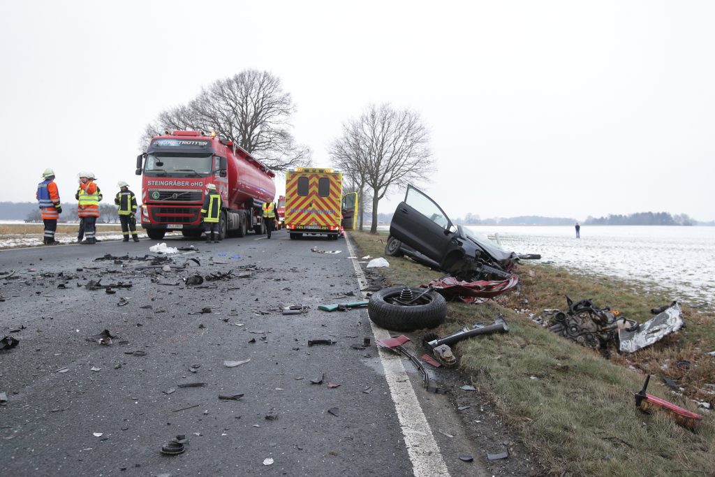 Gifhorn: Tödlicher Unfall auf der B 248 - Hallo Wochenende